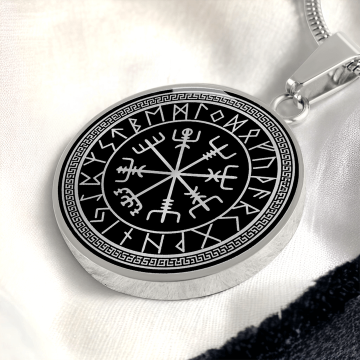 Vegvísir Viking Compass Necklace