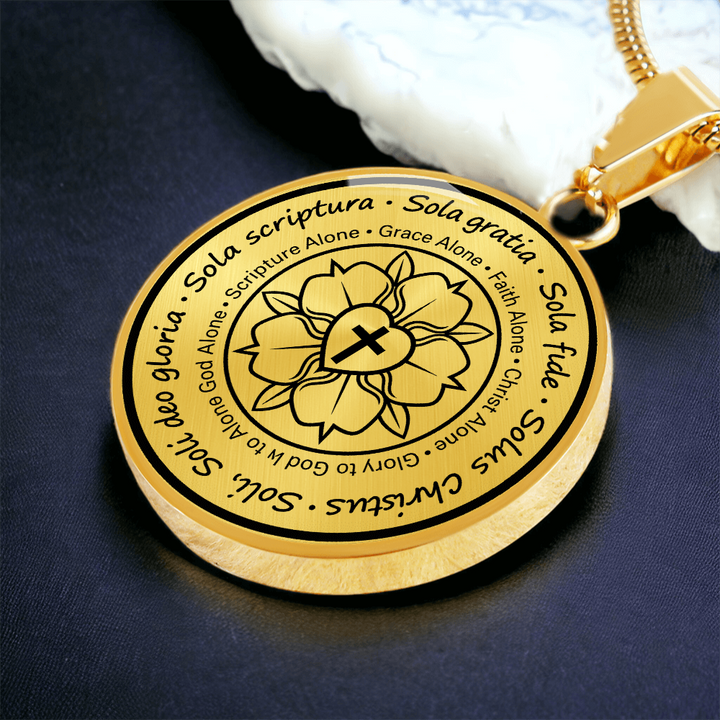 Solo Gratia Heart Cross Necklace